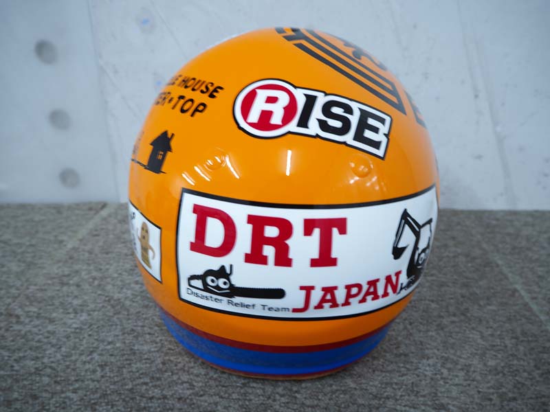 ヘルメットの塗装事例8
